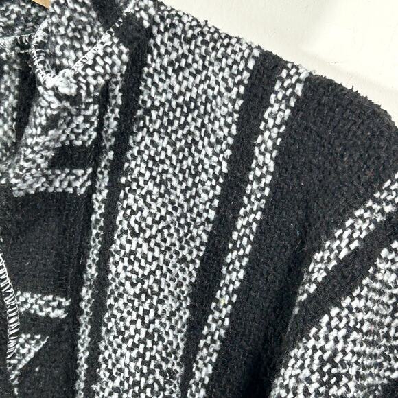 Original Pilotzi Mexican Pullover Hoodie Baja Drug Rug Hippie Poncho Womens XL - Picture 3 of 7